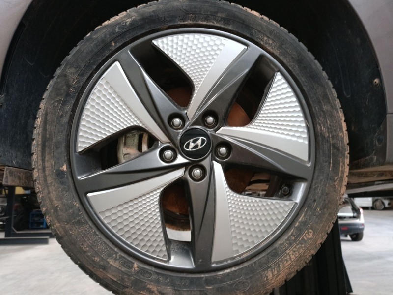 Recambio de llanta para hyundai ioniq (ae) 1.6 gdi hybrid referencia OEM IAM   