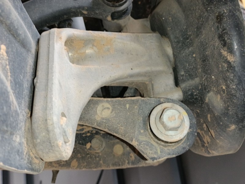 Recambio de mangueta trasera izquierda para hyundai ioniq (ae) 1.6 gdi hybrid referencia OEM IAM   