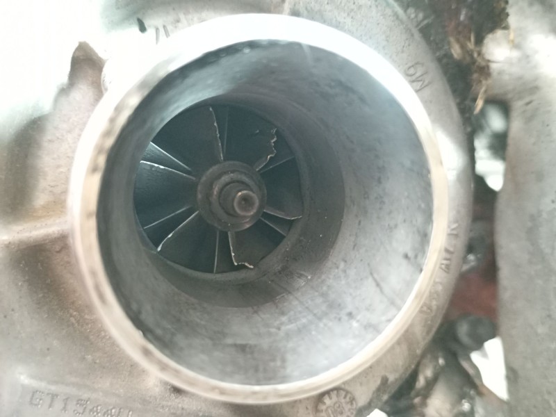 Recambio de motor completo para peugeot 308 sw confort referencia OEM IAM 9H01  