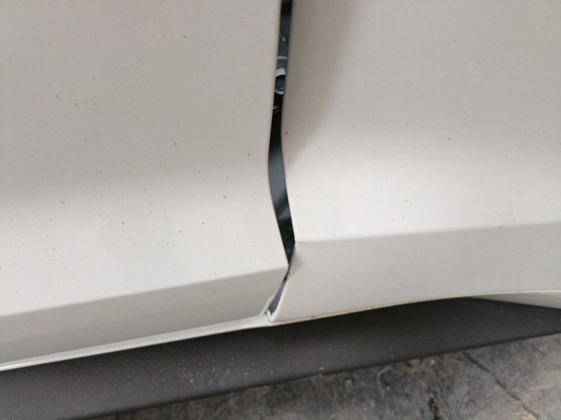 Recambio de puerta delantera derecha para ford usa mustang coupé 2.3 ecoboost referencia OEM IAM   