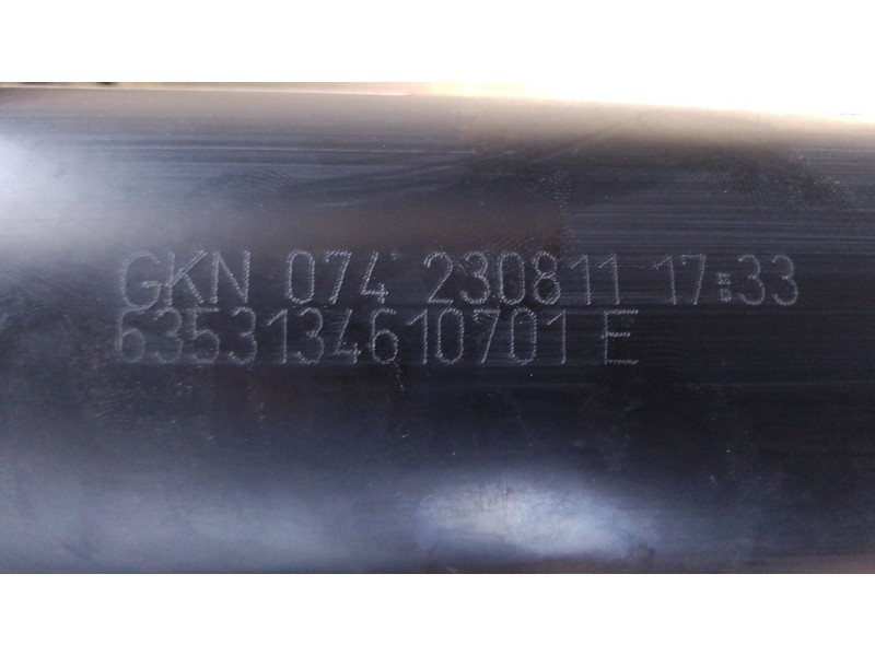 Recambio de transmision central para porsche panamera (970) 3.0 d referencia OEM IAM 97042101104  