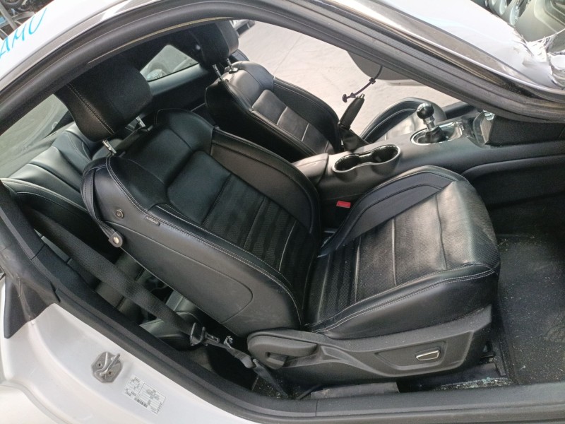 ford usa mustang coupé del año 2017