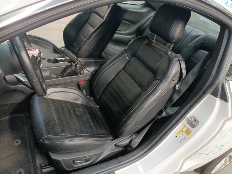 ford usa mustang coupé del año 2017