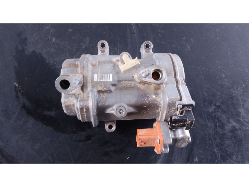 Recambio de compresor aire acondicionado para ford kuga st-line referencia OEM IAM   