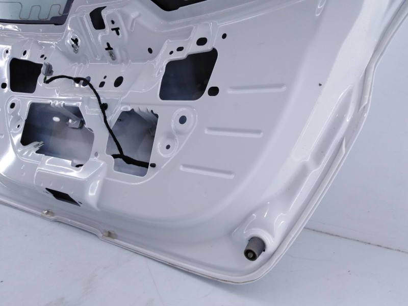 Recambio de porton trasero para ford ka+ white edition referencia OEM IAM   C1-6