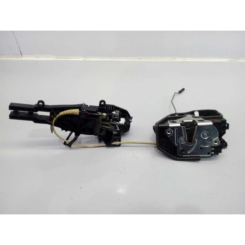 Recambio de cerradura puerta trasera izquierda para bmw x1 (e84) sdrive 20d referencia OEM IAM 51227202147  