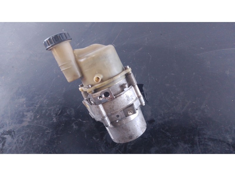 Recambio de bomba direccion para dacia lodgy (js_) 1.5 dci referencia OEM IAM   