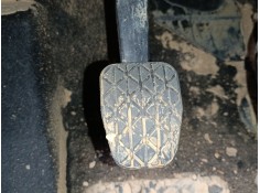PEDAL EMBRAGUE 