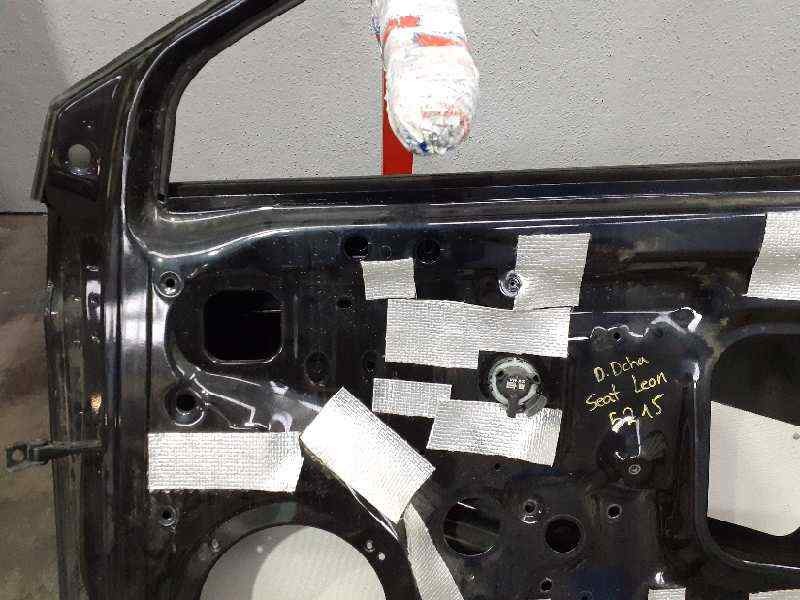 Recambio de puerta delantera derecha para seat leon sc (5f5) fr referencia OEM IAM 5F3831056  E4-B3-16