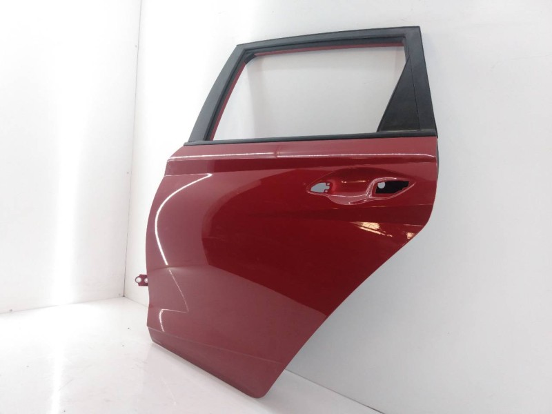 Recambio de puerta trasera izquierda para hyundai i20 essence referencia OEM IAM   E4-B4-2