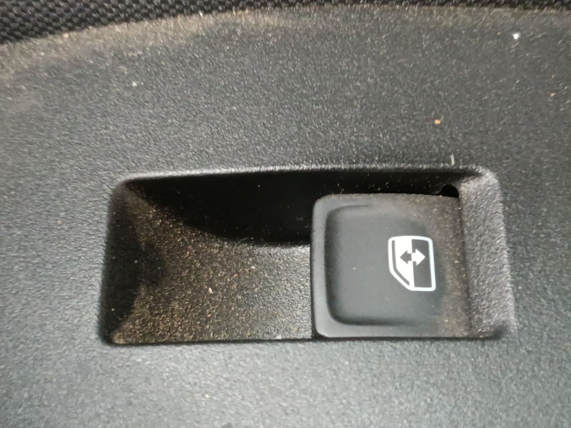 Recambio de mando elevalunas delantero derecho para cupra leon sportstourer (kl8, ku8, kud) 1.5 etsi referencia OEM IAM   