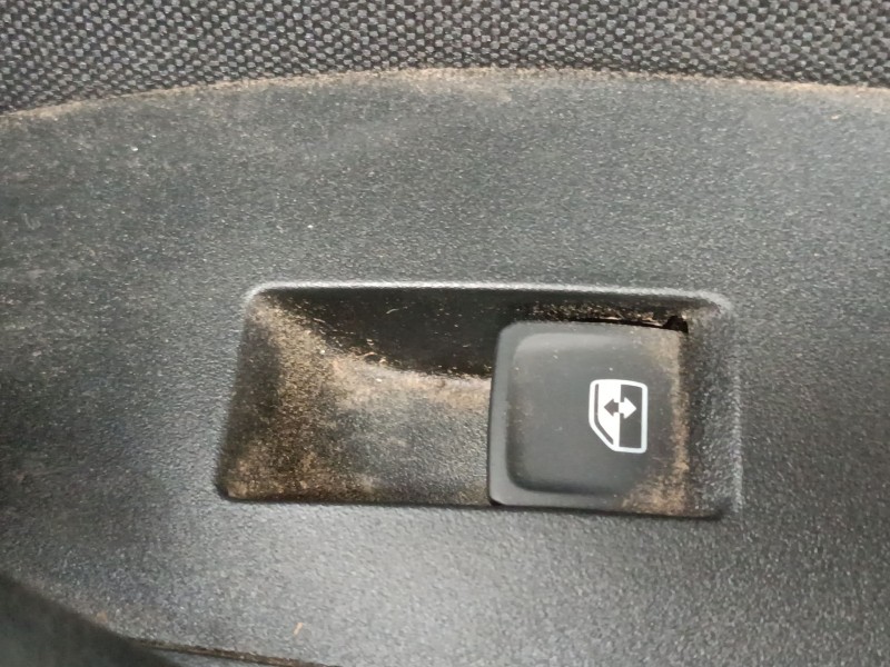 Recambio de mando elevalunas trasero derecho para cupra leon sportstourer (kl8, ku8, kud) 1.5 etsi referencia OEM IAM   