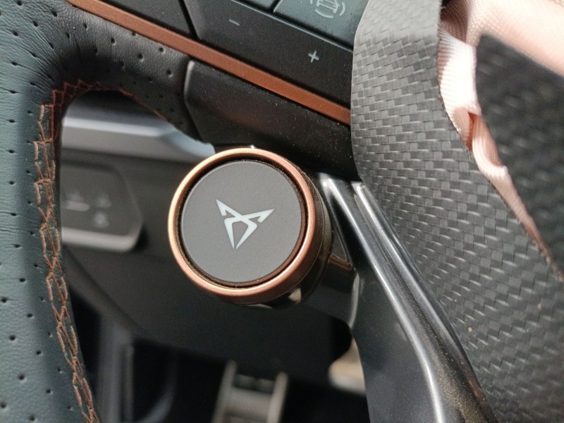 Recambio de volante para cupra leon sportstourer (kl8, ku8, kud) 1.5 etsi referencia OEM IAM   