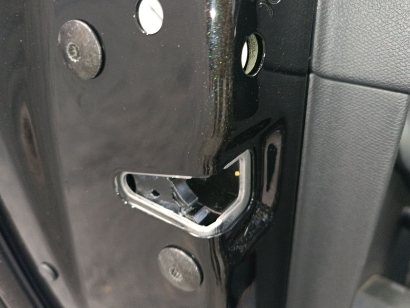 Recambio de cerradura puerta trasera izquierda para cupra leon sportstourer (kl8, ku8, kud) 1.5 etsi referencia OEM IAM   