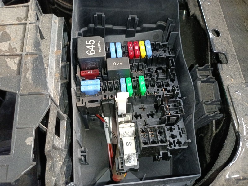 Recambio de caja reles / fusibles para cupra leon sportstourer (kl8, ku8, kud) 1.5 etsi referencia OEM IAM   