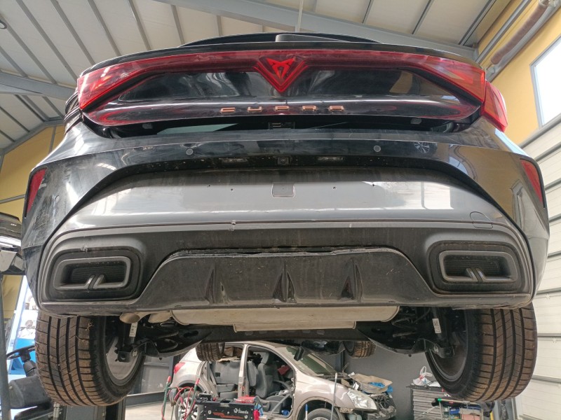 Recambio de paragolpes trasero para cupra leon sportstourer (kl8, ku8, kud) 1.5 etsi referencia OEM IAM   