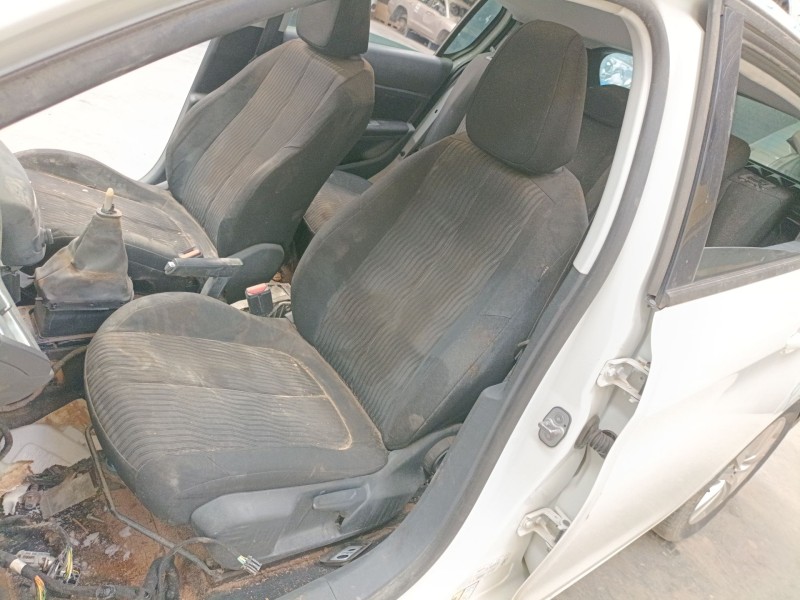 peugeot 308 ii (lb_, lp_, lw_, lh_, l3_) del año 2014