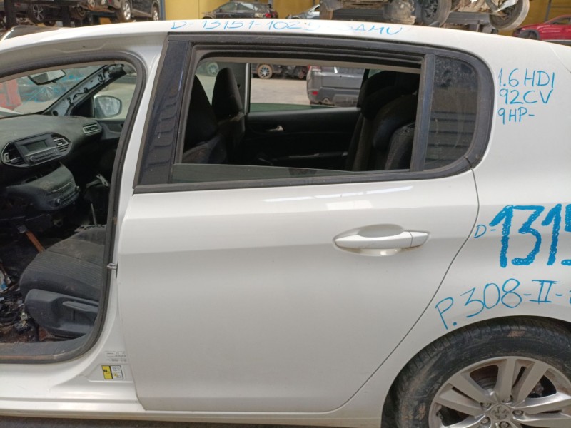 Recambio de puerta trasera izquierda para peugeot 308 ii (lb_, lp_, lw_, lh_, l3_) 1.6 hdi referencia OEM IAM   