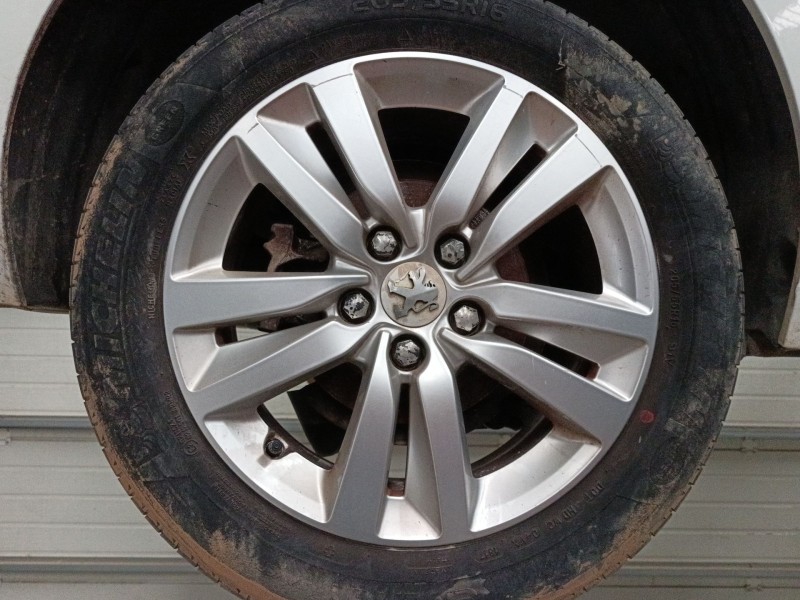 Recambio de llanta para peugeot 308 ii (lb_, lp_, lw_, lh_, l3_) 1.6 hdi referencia OEM IAM 205/55/16  