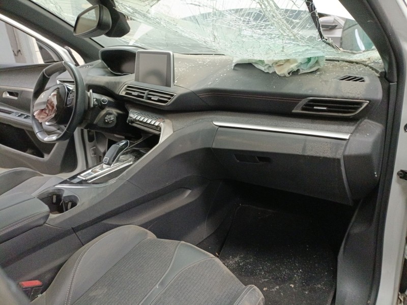 peugeot 3008 ii suv (mc_, mr_, mj_, m4_) del año 2019