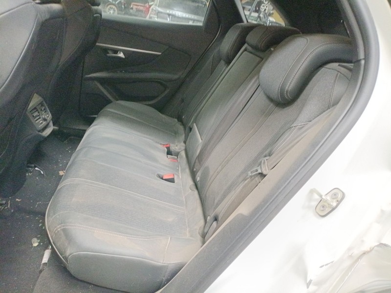 peugeot 3008 ii suv (mc_, mr_, mj_, m4_) del año 2019