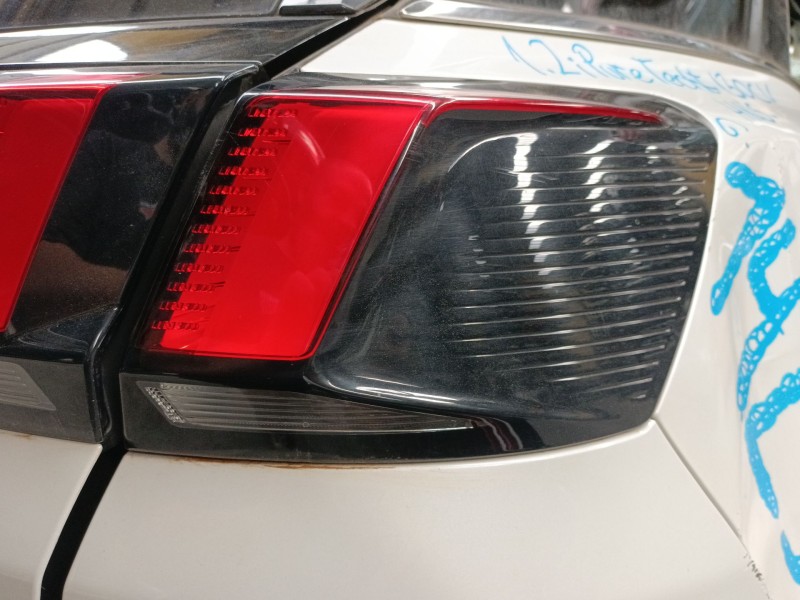 Recambio de piloto trasero derecho para peugeot 3008 ii suv (mc_, mr_, mj_, m4_) 1.2 thp/ puretech 130 (mrhnsm, mrhnsu, mrhnsj, 