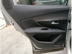 GUARNECIDO PUERTA TRASERA IZQUIERDA 