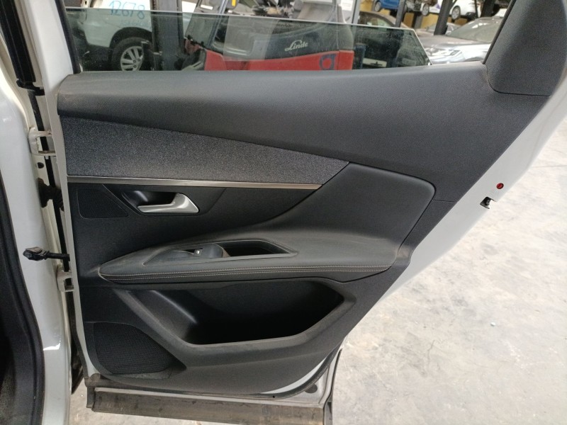 Recambio de guarnecido puerta trasera derecha para peugeot 3008 ii suv (mc_, mr_, mj_, m4_) 1.2 thp/ puretech 130 (mrhnsm, mrhns