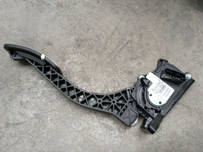 Recambio de pedal acelerador para peugeot 3008 ii suv (mc_, mr_, mj_, m4_) 1.2 thp/ puretech 130 (mrhnsm, mrhnsu, mrhnsj, mrhnyw