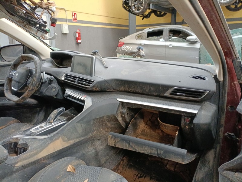 peugeot 3008 ii suv (mc_, mr_, mj_, m4_) del año 2019