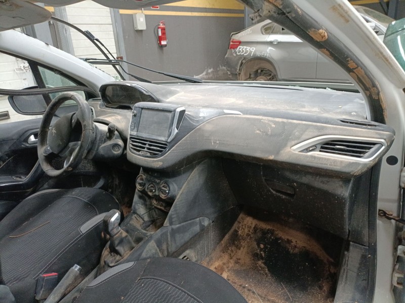 peugeot 208 i (ca_, cc_) del año 2016