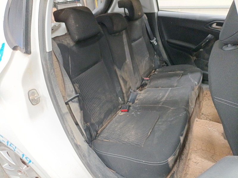 peugeot 208 i (ca_, cc_) del año 2016