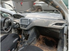 Recambio de salpicadero para peugeot 208 i (ca_, cc_) 1.6 bluehdi 100 referencia OEM IAM    2