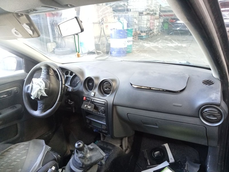 seat ibiza iii (6l1) del año 2002