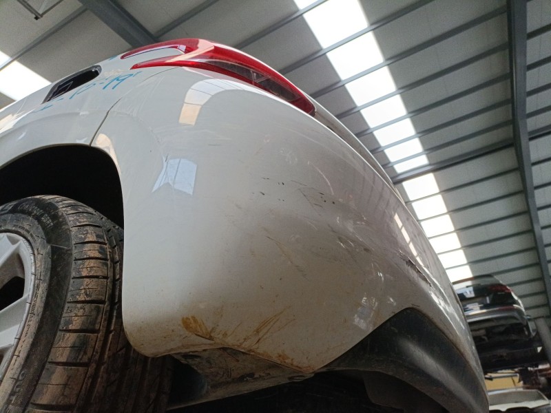 Recambio de paragolpes trasero para peugeot 208 i (ca_, cc_) 1.6 bluehdi 100 referencia OEM IAM   