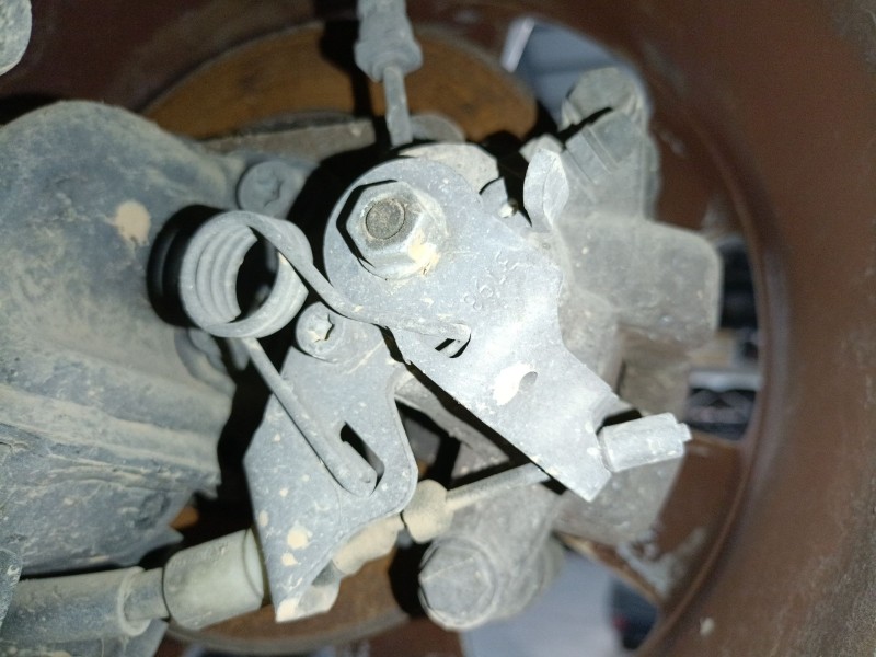 Recambio de pinza freno trasera derecha para peugeot 208 i (ca_, cc_) 1.6 bluehdi 100 referencia OEM IAM   