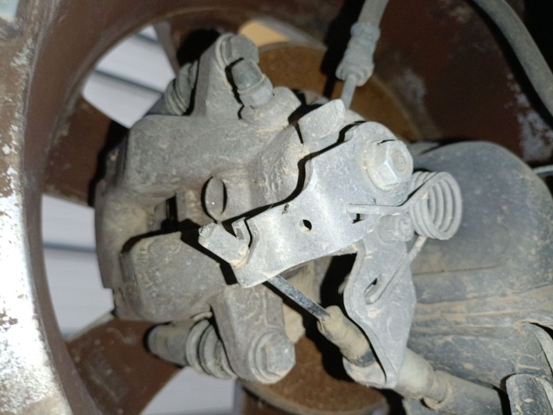 Recambio de pinza freno trasera izquierda para peugeot 208 i (ca_, cc_) 1.6 bluehdi 100 referencia OEM IAM   