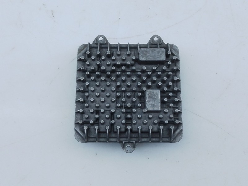 Recambio de centralita faros xenon para mini mini (f56) one first referencia OEM IAM 9477748  E3-A2-24-1