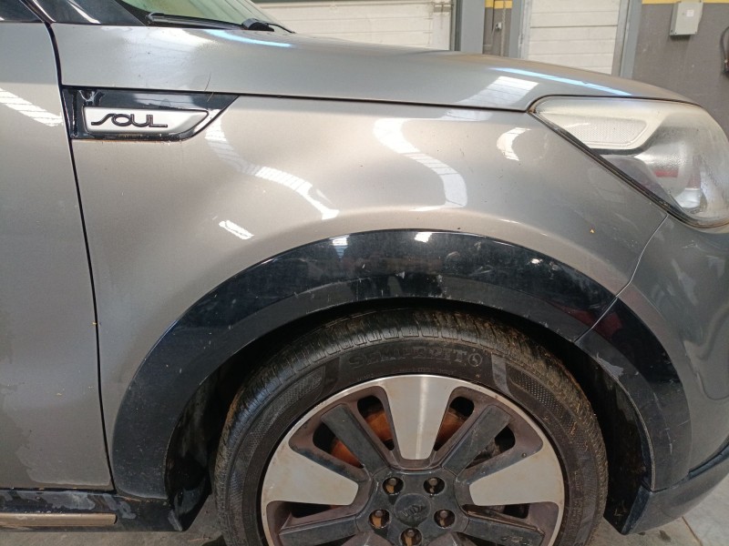 Recambio de aleta delantera derecha para kia soul ii (ps) 1.6 crdi 136 referencia OEM IAM   