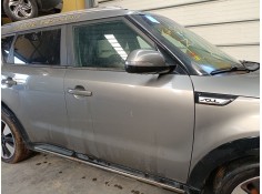 Recambio de puerta delantera derecha para kia soul ii (ps) 1.6 crdi 136 referencia OEM IAM    2