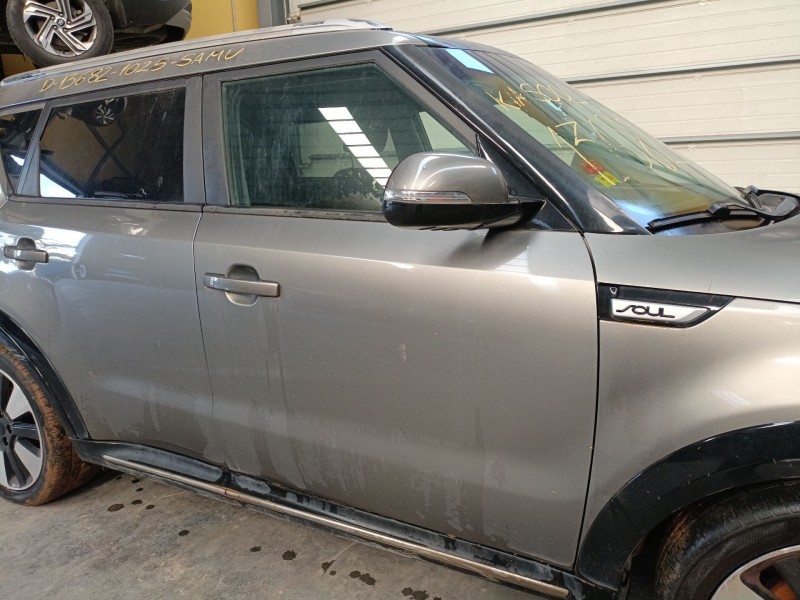 Recambio de puerta delantera derecha para kia soul ii (ps) 1.6 crdi 136 referencia OEM IAM   