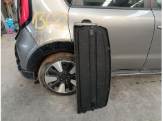 Recambio de bandeja trasera para kia soul ii (ps) 1.6 crdi 136 referencia OEM IAM    2