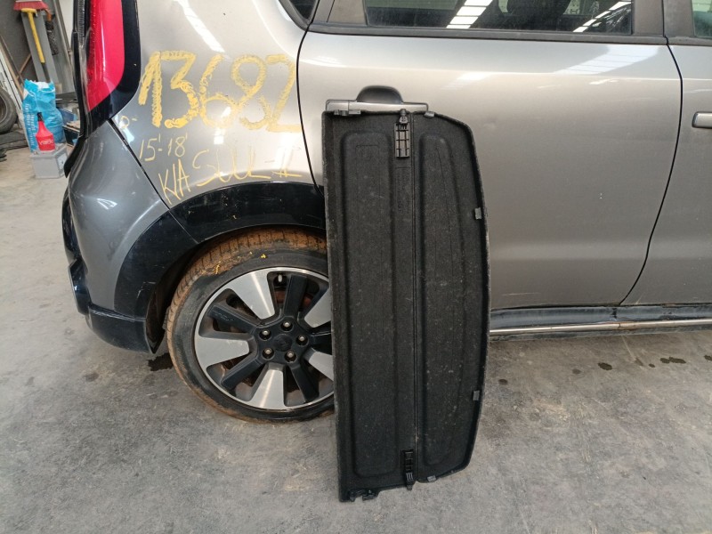 Recambio de bandeja trasera para kia soul ii (ps) 1.6 crdi 136 referencia OEM IAM   