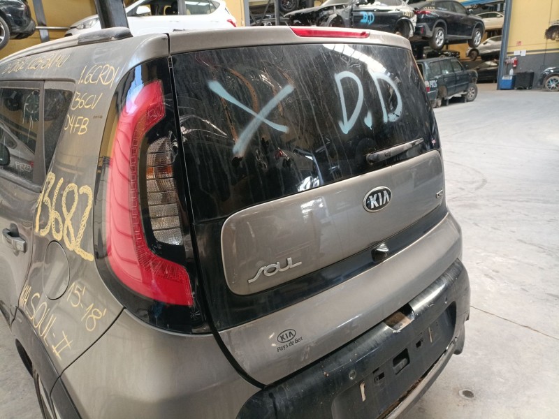 Recambio de porton trasero para kia soul ii (ps) 1.6 crdi 136 referencia OEM IAM   