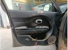 Recambio de guarnecido puerta delantera izquierda para kia soul ii (ps) 1.6 crdi 136 referencia OEM IAM   