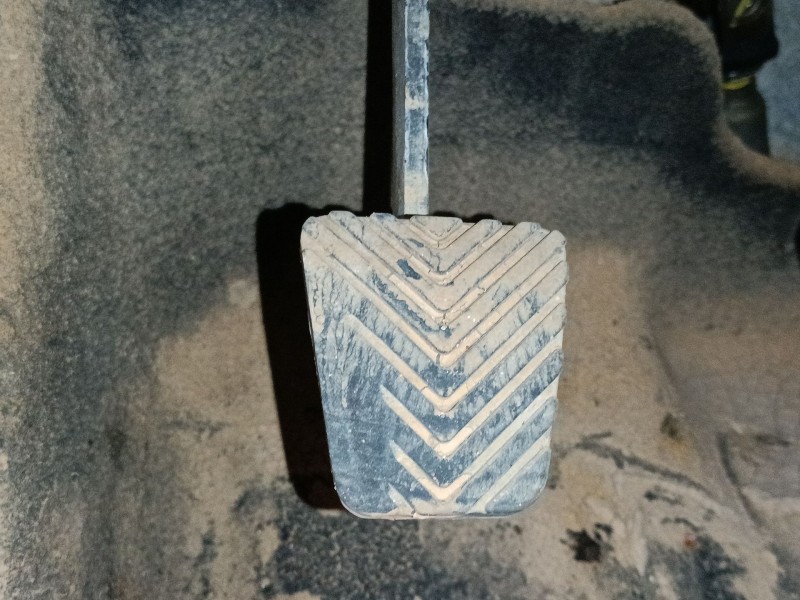 Recambio de pedal embrague para kia soul ii (ps) 1.6 crdi 136 referencia OEM IAM   