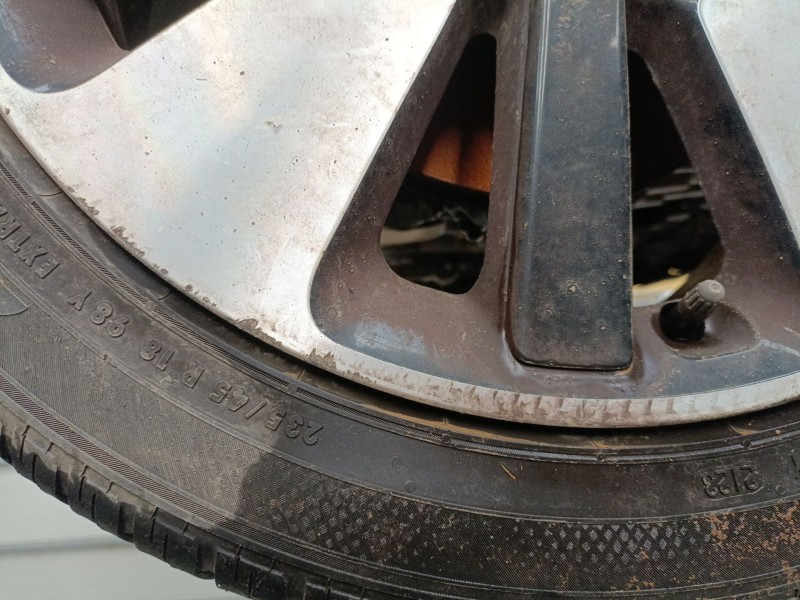 Recambio de llanta para kia soul ii (ps) 1.6 crdi 136 referencia OEM IAM 235/45/18  