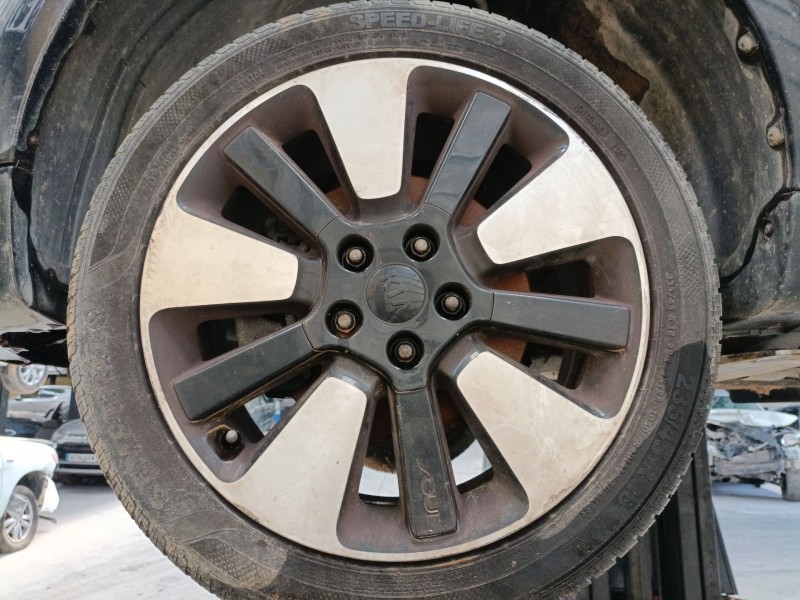 Recambio de llanta para kia soul ii (ps) 1.6 crdi 136 referencia OEM IAM 235/45/18  