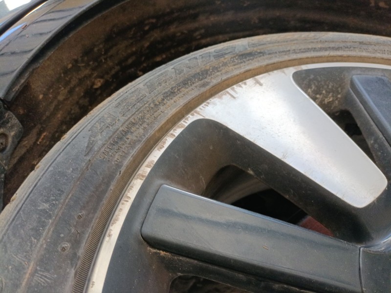 Recambio de llanta para kia soul ii (ps) 1.6 crdi 136 referencia OEM IAM 235/45/18  