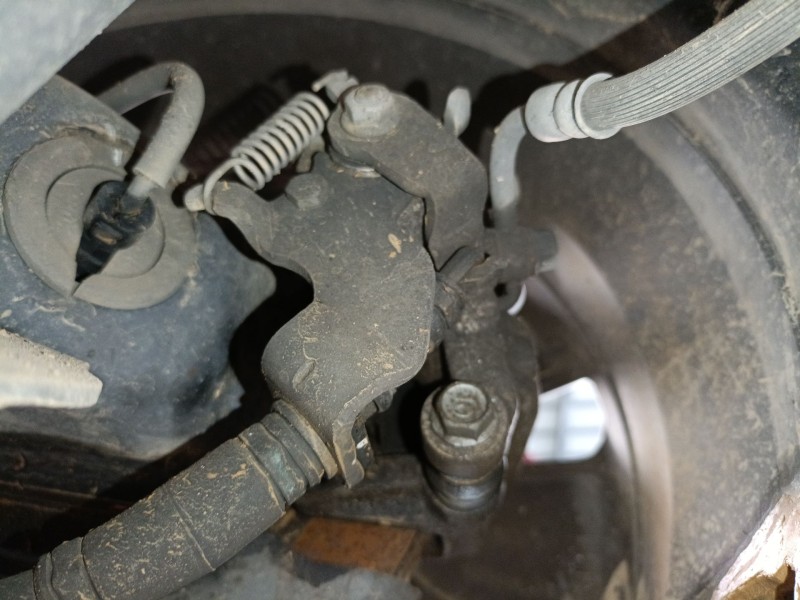 Recambio de pinza freno trasera derecha para kia soul ii (ps) 1.6 crdi 136 referencia OEM IAM   